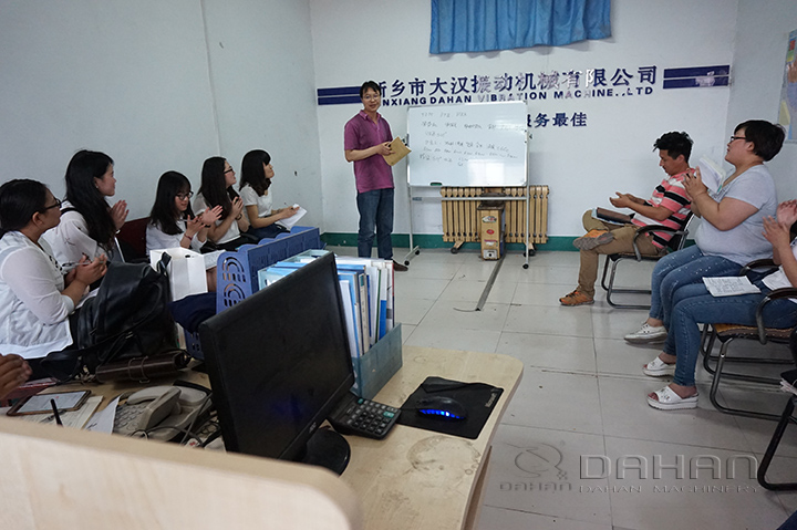 漢螺旋給料機(jī)實(shí)力雄厚，技術(shù)研發(fā)團(tuán)隊(duì)上百人